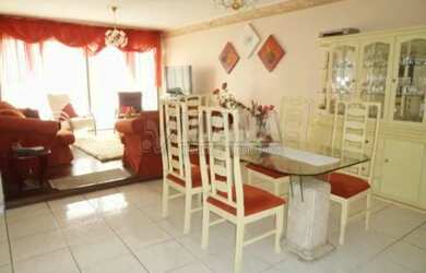 Imagem: O apartamento possui 3 Dormitórios, 4 Banheiros, 3 Vagas na