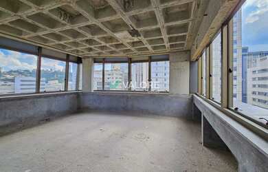 Imagem: O depósito possui 2 Vagas na garagem e 59m² de Área e está