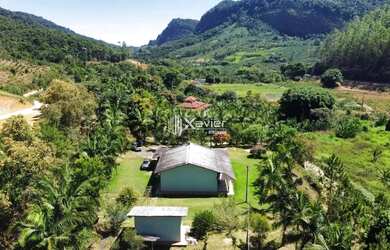 Imagem: A fazenda possui 10000m² de Área e está localizado em Matilde