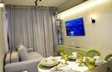 Imagem: O apartamento possui 1 Dormitório, 1 Banheiro, 1 Vaga na garagem