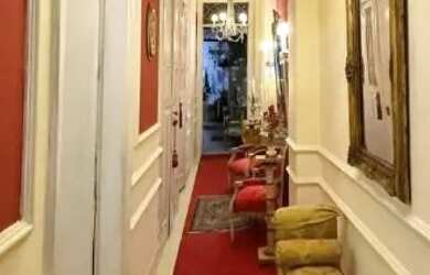 Imagem: A pousada chalé possui 1 Dormitório, Acomodam 2 pessoas e