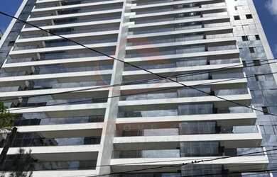 Imagem: O apartamento possui 3 Dormitórios, 3 Banheiros, 135m² de