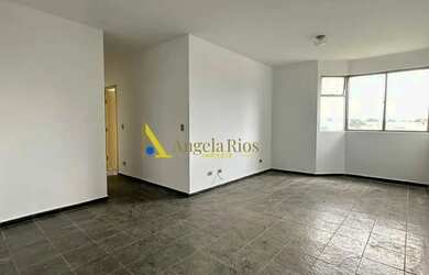 Imagem: O apartamento possui 3 Dormitórios, 2 Banheiros, 1 Vaga na