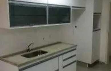 Imagem: O apartamento possui 3 Dormitórios, 1 Banheiro, 2 Vagas na