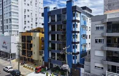 Imagem 6: 2 dormitórios com sacada de frente com móveis sob medida no Centro -...