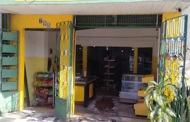 Imagem: A casa possui 2 Dormitórios, 2 Banheiros, 1 Vaga na garagem