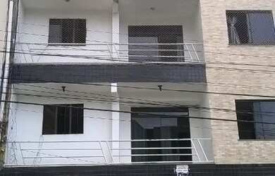 Imagem: O apartamento possui 2 Dormitórios, 1 Banheiro, 76m² de Área