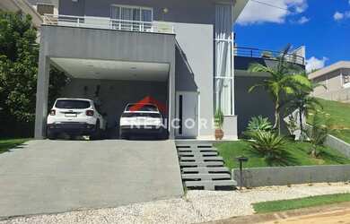 Imagem: A casa em condomínio possui 3 Dormitórios, 4 Banheiros, 4