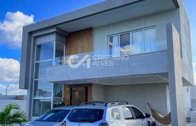 Imagem: A casa em condomínio possui 4 Dormitórios, 4 Banheiros, 4