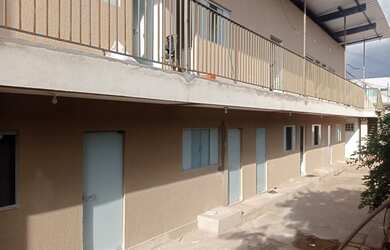 Imagem: A casa em condomínio possui 1 Dormitório, 1 Banheiro, 40m²