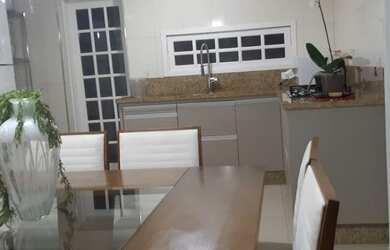 Imagem 3: Amplo Sobrado Isolado no Jardim Santa Cruz Campo Grande