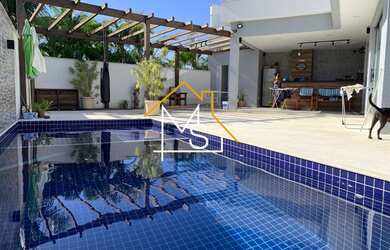 Imagem: A casa em condomínio possui 3 Dormitórios, 5 Banheiros, 3