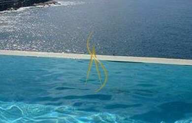 Imagem 11: Mansão paradisíaca com vista deslumbrante