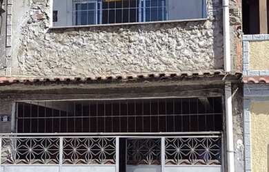 Imagem: A casa possui 1 Dormitório, 1 Banheiro, 12m² de Área e está