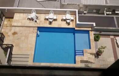 Imagem: O apartamento possui 1 Dormitório, 1 Banheiro, 1 Vaga na garagem