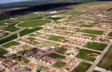 Imagem: O terreno possui 200m² de Área e está localizado em São