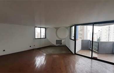 Imagem: O apartamento para alugar possui 3 Dormitórios, 4 Banheiros