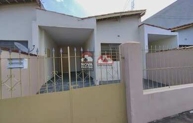 Imagem: A casa possui 2 Dormitórios, 1 Banheiro, 1 Vaga na garagem