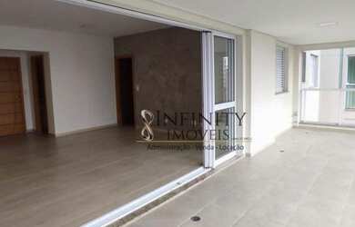 Imagem: O apartamento possui 4 Dormitórios, 5 Banheiros, 4 Vagas na