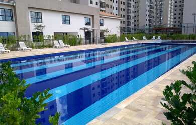 Imagem: O apartamento possui 2 Dormitórios, 1 Banheiro, 1 Vaga na garagem