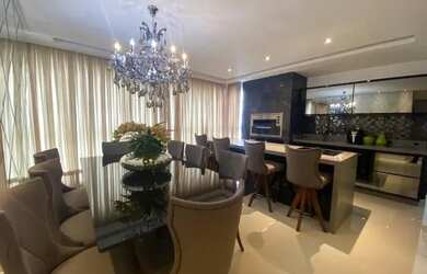 Imagem: O apartamento possui 3 Dormitórios, 4 Banheiros, 3 Vagas na