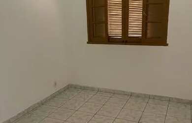 Imagem 6: Aluga-se uma ótima casa no começo da Atlântica depois do Atacadão...