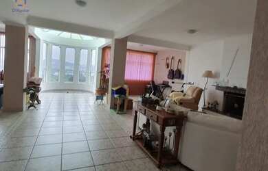 Imagem 6: Casa no Condomínio Country Club Arujá com 04 suítes e 04 vagas de garagem