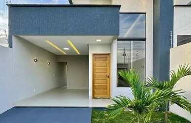 Imagem: A casa possui 3 Dormitórios, 2 Banheiros, 1 Vaga na garagem