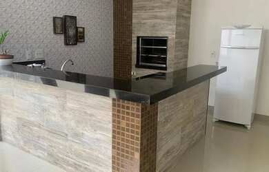 Imagem: A casa em condomínio possui 3 Dormitórios, 4 Banheiros, 2