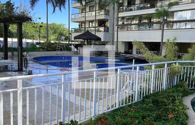 Imagem 10: RECREIO - LINDO APTO - FRENTE - VARANDA - 2QUARTOS SUÍTE - ARMÁRIOS...