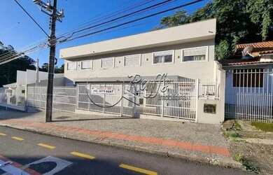 Imagem: A kitnet possui 1 Dormitório, 1 Banheiro, 30m² de Área e