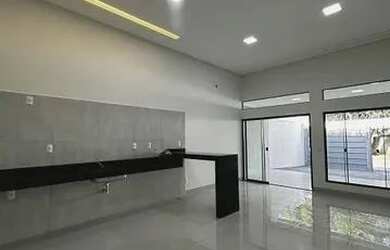 Imagem: A casa possui 2 Dormitórios, 2 Banheiros, 1 Vaga na garagem