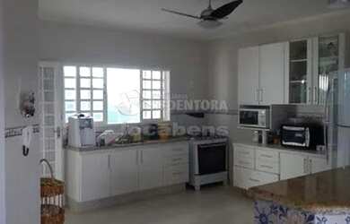 Imagem 6: Casa Padrão em Guapiaçu