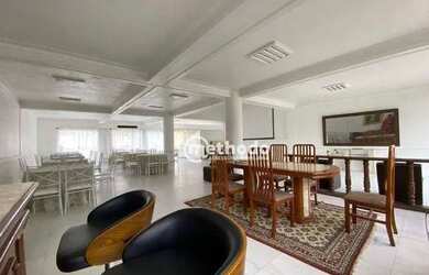 Imagem 2: Casa com , 300 m² - venda por R$ 680.000 ou aluguel por R$ 4.686/mês...