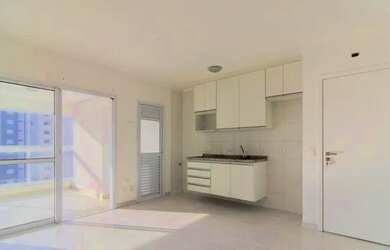 Imagem: O apartamento possui 2 Dormitórios, 2 Banheiros, 2 Vagas na