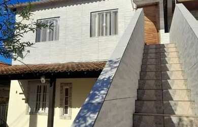 Imagem: A casa possui 1 Dormitório e está localizado em Jacarepaguá