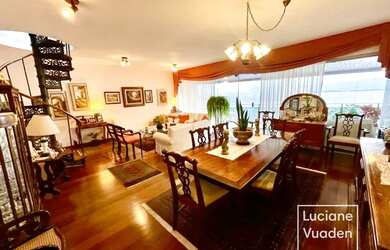 Imagem: O apartamento na cobertura possui 4 Dormitórios, 5 Banheiros