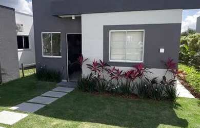 Imagem: A casa em condomínio possui 2 Dormitórios, 1 Banheiro, 2 Vagas