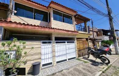 Imagem: A casa em condomínio possui 3 Dormitórios, 2 Banheiros, 1