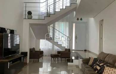 Imagem: A casa em condomínio possui 4 Dormitórios, 1 Banheiro, 4 Vagas