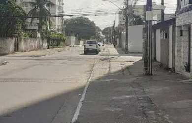 Imagem 6: De 180.000,00 por 120.000,00. APARTAMENTO. CANDEIAS, 02 quartos. More...