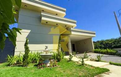 Imagem 2: Casa de alto padrão com 3 suítes e 4 vagas no Terra Vista Residence...