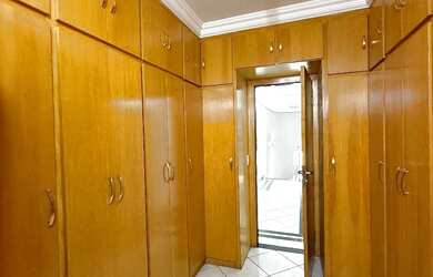 Imagem 7: Casa de Alto Padrão à Venda - Bairro Ibituruna, Montes Claros/MG