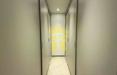 Imagem 9: Casa de alto padrão com 3 suítes e 4 vagas no Terra Vista Residence...