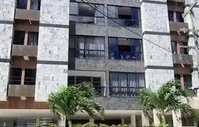 Imagem: O apartamento possui 4 Dormitórios, 4 Banheiros, 2 Vagas na