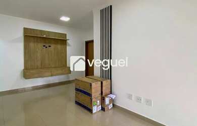 Imagem: O apartamento possui 3 Dormitórios, 2 Banheiros, 2 Vagas na