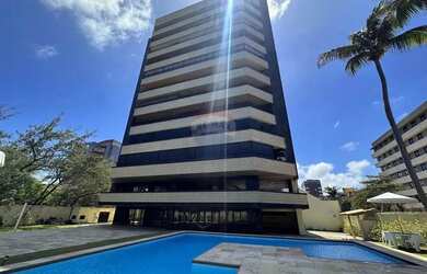 Imagem: O apartamento possui 5 Dormitórios, 5 Banheiros, 3 Vagas na