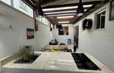 Imagem 2: Apartamento com 3 quartos e area privativa