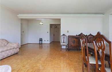 Imagem 7: Apartamento para venda em Higienópolis com 3 quartos, sendo 1 suíte...