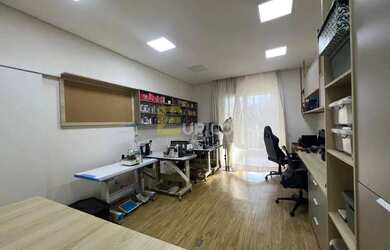 Imagem 12: Casa em condomínio à venda no Condomínio Villa Lombarda em Valinhos/SP